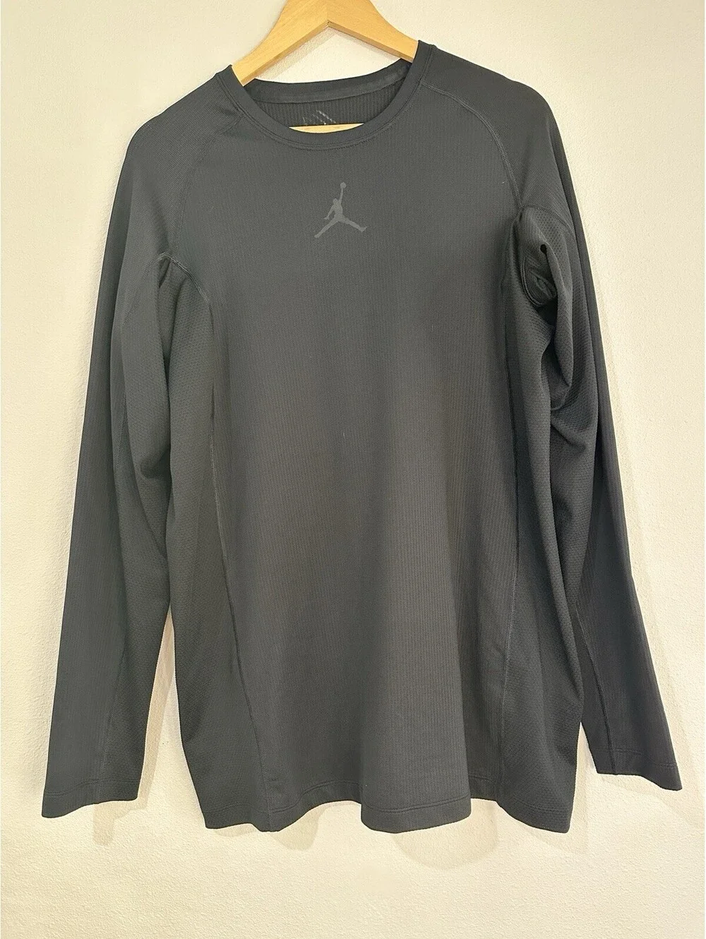 Jordan Training Dri Fit Long Sleeve For Sports, Training OrCasual Wear.  Black L
